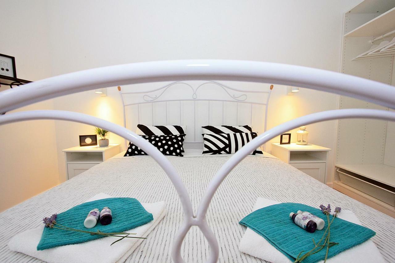 Apartman Michelangelo In The Centar Of Supetar Exteriér fotografie